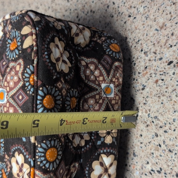 VERA BRADLEY/ "Canyon Floral" Insulated Lunch Tote(discontinued pattern) - Picture 11 of 12